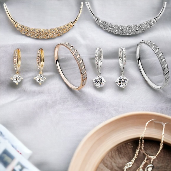 🍀New Austrian crystal Gold / Silver jewelry set. - Picture 1 of 14